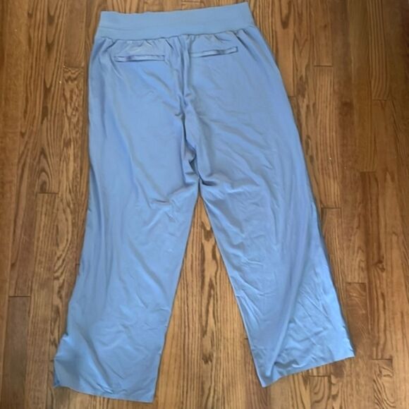 Athleta Nolita Wide Leg Purple  Workout Pants Sz 18 - Picture 3 of 9